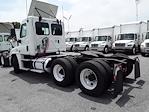 Used 2018 Freightliner Cascadia Detroit DD13 Semi Truck for sale #800113 - photo 2