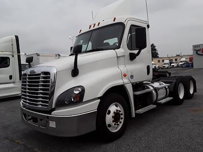 Used 2018 Freightliner Cascadia Detroit DD13 Semi Truck for sale #800115 - photo 1