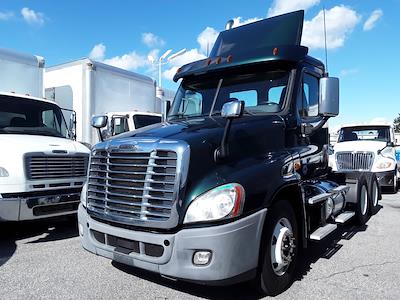 Used 2019 Freightliner Cascadia Detroit DD13 Semi Truck for sale #809378 - photo 1