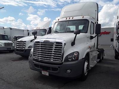 Used 2019 Freightliner Cascadia Cummins X15 Semi Truck for sale #810212 - photo 1
