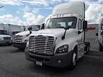 Used 2019 Freightliner Cascadia Cummins X15 Semi Truck for sale #810212 - photo 1