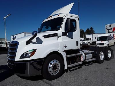 Used 2019 Freightliner Cascadia Detroit DD13 Semi Truck for sale #812128 - photo 1