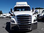 Used 2019 Freightliner Cascadia Detroit DD13 Semi Truck for sale #812128 - photo 3