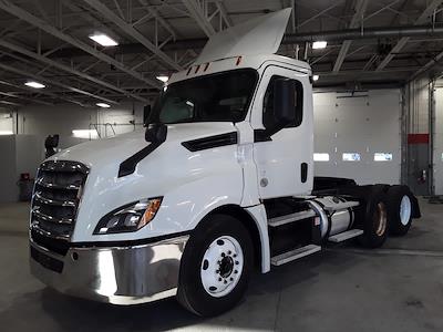 Used 2019 Freightliner Cascadia Detroit DD13 Semi Truck for sale #812922 - photo 1
