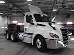 Used 2019 Freightliner Cascadia Detroit DD13 Semi Truck for sale #812923 - photo 4