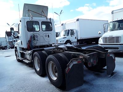 Used 2019 Freightliner Cascadia Detroit DD13 Semi Truck for sale #813348 - photo 2