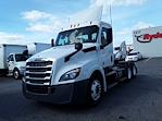 2018 Freightliner Cascadia Day Cab 6x4 Semi Truck for sale #822616 - photo 1