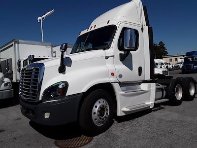 Used 2019 Freightliner Cascadia Detroit Diesel DD15 Semi Truck for sale #827832 - photo 1