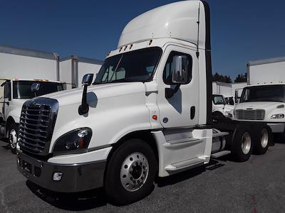 Used 2019 Freightliner Cascadia Detroit DD13 Semi Truck for sale #832259 - photo 1