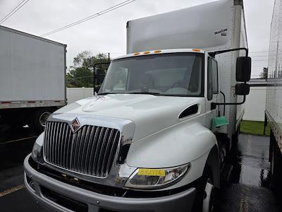 Used 2019 International DuraStar 4300 Box Truck for sale #832716 - photo 1