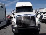 Used 2019 Freightliner Cascadia Detroit Diesel DD15 Semi Truck with Sleeper Cab for sale #834139 - photo 3