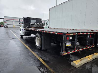 Used 2018 Freightliner M2 106 Conventional Cab Flatbed Truck for sale #835458 - photo 2
