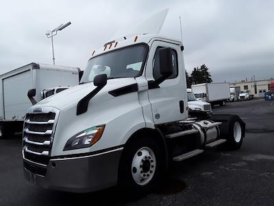 Used 2019 Freightliner Cascadia Detroit DD13 Semi Truck for sale #842575 - photo 1