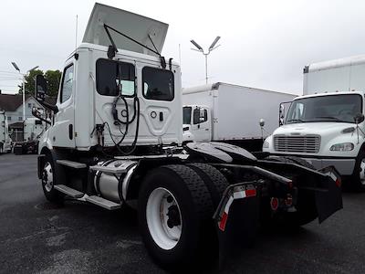 Used 2019 Freightliner Cascadia Detroit DD13 Semi Truck for sale #842575 - photo 2