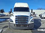 Used 2019 Freightliner Cascadia Detroit Diesel DD15 Semi Truck with Sleeper Cab for sale #865130 - photo 2