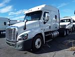 Used 2020 Freightliner Cascadia Cummins X15 Semi Truck with Sleeper Cab for sale #875323 - photo 1