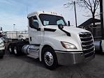 Used 2020 Freightliner Cascadia Detroit Diesel DD15 Semi Truck for sale #877333 - photo 4