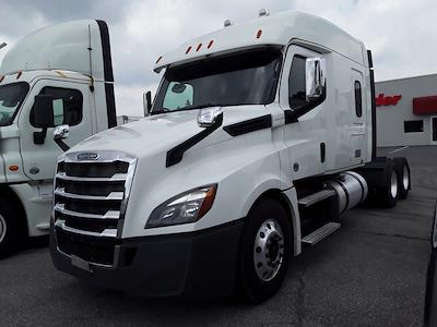 Used 2020 Freightliner Cascadia Detroit Diesel DD15 Semi Truck with Sleeper Cab for sale #879722 - photo 1
