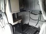 Used 2020 Freightliner Cascadia Detroit Diesel DD15 Semi Truck with Sleeper Cab for sale #881159 - photo 8