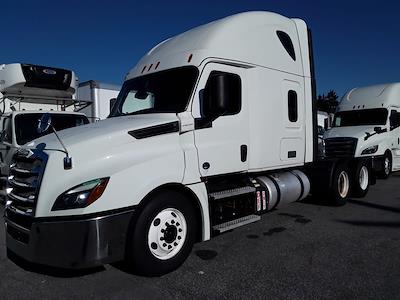 Used 2020 Freightliner Cascadia Detroit Diesel DD15 Semi Truck with Sleeper Cab for sale #894968 - photo 1