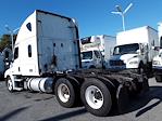 Used 2020 Freightliner Cascadia Detroit Diesel DD15 Semi Truck with Sleeper Cab for sale #894968 - photo 2