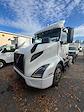 Used 2020 Volvo VNR Volvo D13 Semi Truck for sale #292833 - photo 1