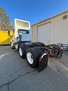 Used 2018 International LT Cummins X15, Signature Semi Truck for sale #744610 - photo 2
