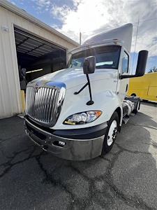 Used 2018 International RH International A26 Semi Truck for sale #787488 - photo 1