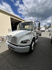 Used 2019 Freightliner M2 106 Conventional Cab Cab Chassis for sale #807278 - photo 1