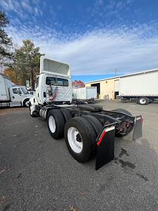 Used 2019 International LT International A26 Semi Truck for sale #874042 - photo 2
