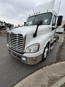 Used 2020 Freightliner Cascadia - photo 1
