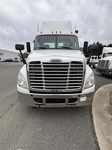 Used 2020 Freightliner Cascadia - photo 1
