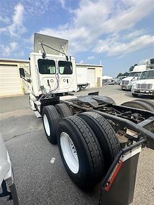 Used 2020 Freightliner Cascadia Detroit Diesel DD15 Semi Truck for sale #880782 - photo 2