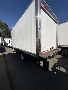 Used 2019 Isuzu NRR Refrigerated Body for sale #898056 - photo 2