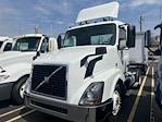 Used 2016 Volvo VNL Volvo D13 Semi Truck for sale #392109 - photo 1