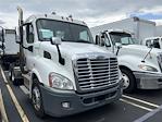 Used 2019 Freightliner Cascadia Detroit DD13 Semi Truck for sale #537146 - photo 4