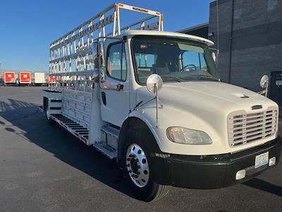Used 2017 Freightliner M2 106 Glass Body for sale #674896 - photo 1