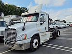 2017 Freightliner Cascadia Day Cab 6x4 Semi Truck for sale #670603 - photo 1