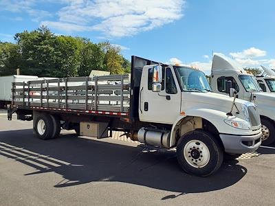 Used 2018 International DuraStar 4300 SBA 4x2 24' Stake Bed for sale #753172 - photo 1