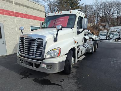 2018 Freightliner Cascadia Day Cab 6x4 Semi Truck for sale #771033 - photo 1