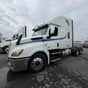 Used 2020 Freightliner Cascadia Detroit Diesel DD15 Semi Truck with Sleeper Cab for sale #264943 - photo 1