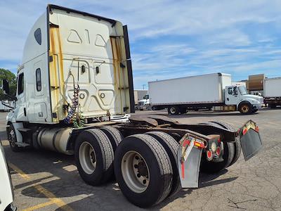 Used 2020 Freightliner Cascadia Detroit Diesel DD15 Semi Truck with Sleeper Cab for sale #264958 - photo 2
