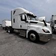 Used 2020 Freightliner Cascadia Detroit Diesel DD15 Semi Truck with Sleeper Cab for sale #264966 - photo 4
