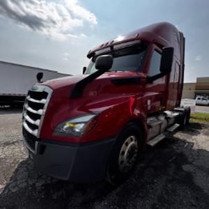 Used 2020 Freightliner Cascadia Detroit Diesel DD15 Semi Truck with Sleeper Cab for sale #268737 - photo 1
