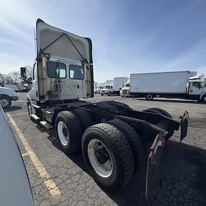 Used 2020 Freightliner Cascadia Detroit DD13 Semi Truck for sale #273078 - photo 2