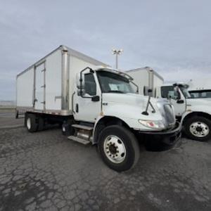 Used 2020 International MV Box Truck for sale #277509 - photo 1