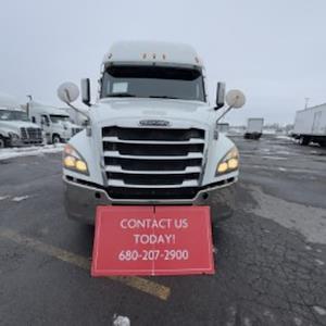Used 2020 Freightliner Cascadia - photo 1