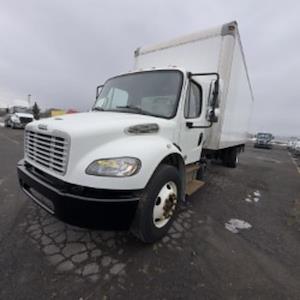 Used 2015 Freightliner M2 106 Conventional Cab Box Truck for sale #307984 - photo 1