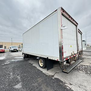Used 2015 Isuzu NRR Regular Cab Box Truck for sale #347269 - photo 2