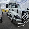 Used 2017 Freightliner Cascadia Detroit DD13 Semi Truck for sale #668299 - photo 4